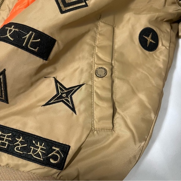 American Stitch Men’s Med Tan and Black Varsity Bomber Jacket with Patch Details - Picture 7 of 12